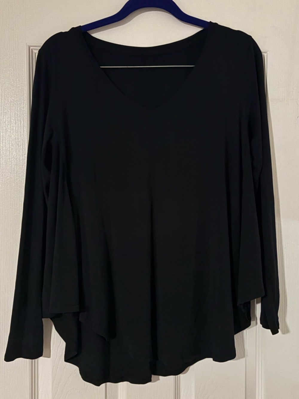 Lululemon Black Yoga Long Sleeve Top Size 4/6